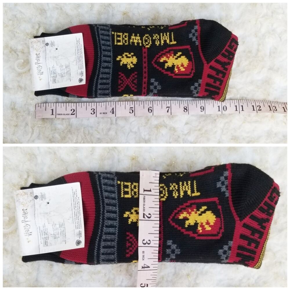Gryffindor Socks Harry Potter Black Red Grey Gold Yellow Wizard Hogwarts NWT - Picture 4 of 9